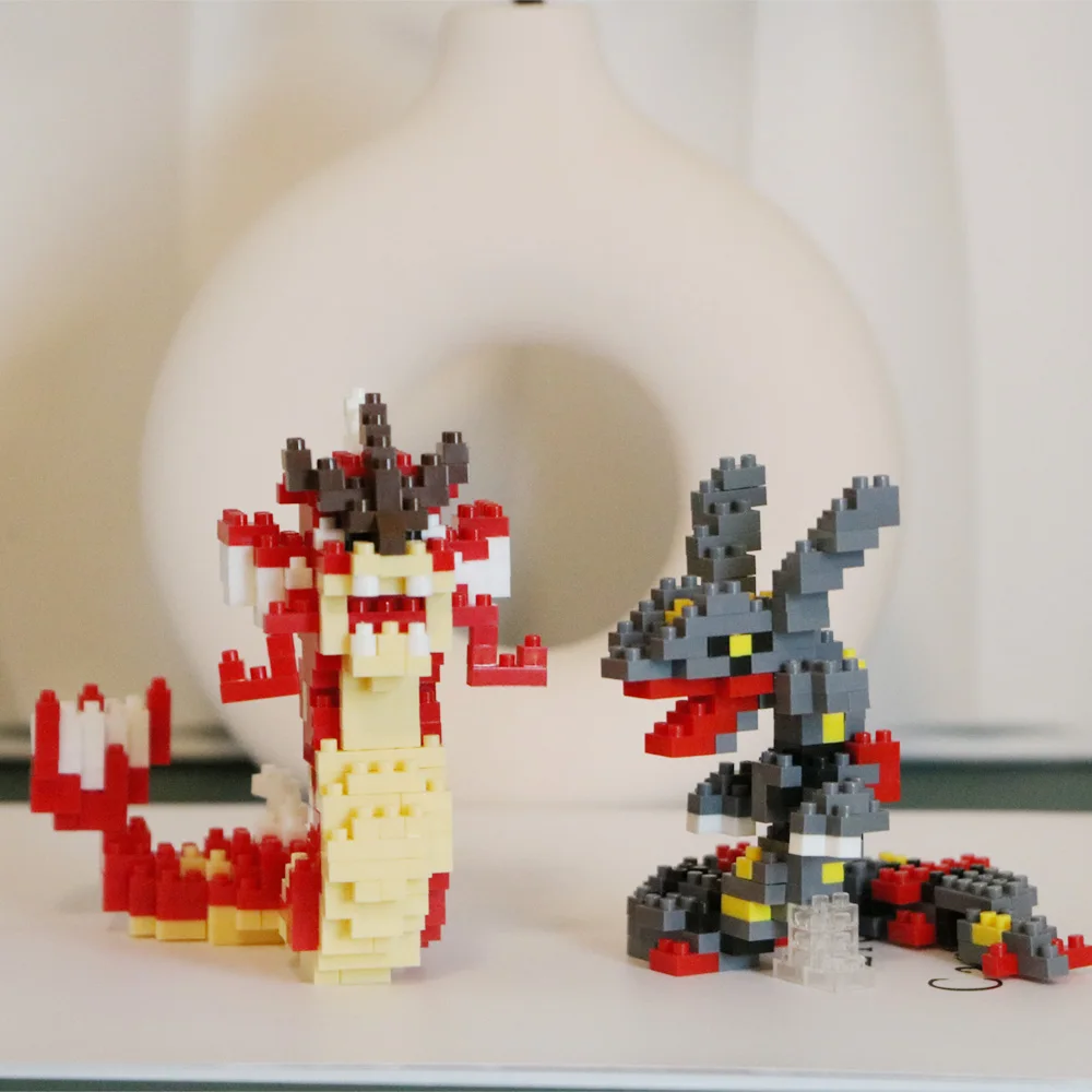 Model Kit Rayquaza - Pokemon Micro Building Blocks Red Gyarados
