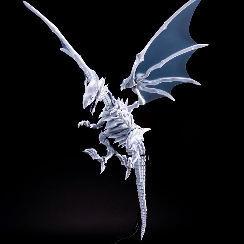 New Yu-Gi-Oh Blue-Eyes White D - Model Kit Yugioh Bandai 评论和价格