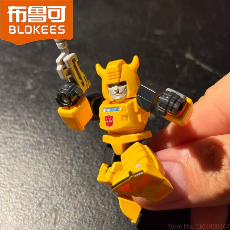 Blokees Transformers Defender  - Model Kit Optimus 评论和价格