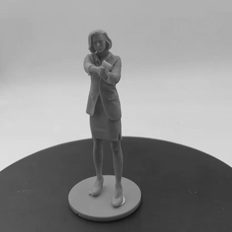 Gillian Anderson Cully 75mm Re - Model Kit Warhammer 评论和价格